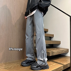 灰色