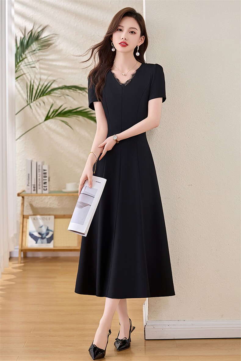 2025夏季新款现货！时尚显瘦修身连衣裙,女装连衣裙,自然秀
