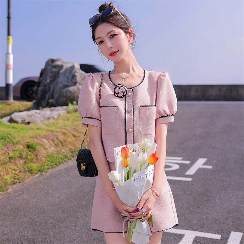 粉色山茶花小香风短裤套装女夏小个子2024新款网红气质名媛两件套,女装套装/套裙,韩蜜菓