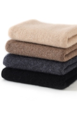 轻熟知性柔软舒适时尚百搭女士V领吊带，女装背心吊带，蒙娇羊绒