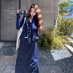 盐甜系穿搭格纹拼接马甲套装女秋季2025新款休闲工装半身裙两件套图片