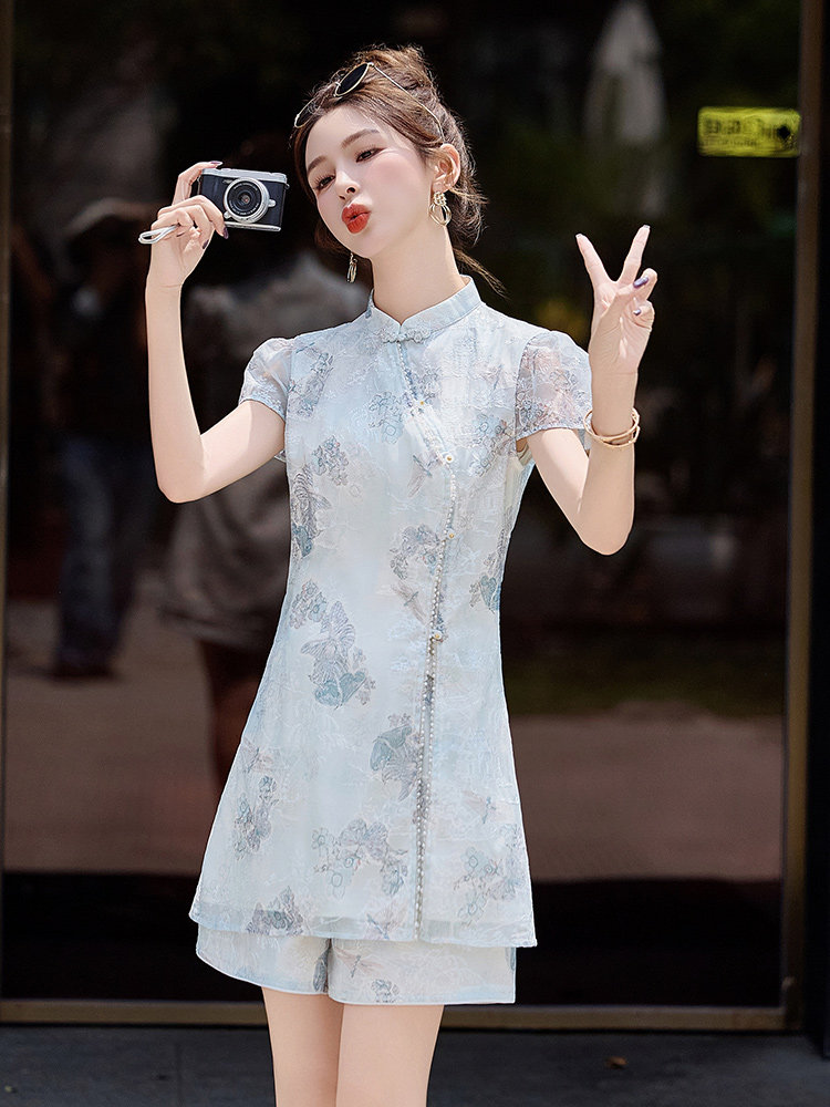 新中式国风改良旗袍连衣裙两件套2025夏季爆款洋气减龄短裤套装女,女装套装/套裙,众宇琦