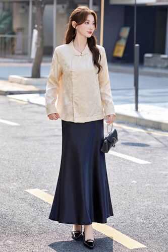 现货现货春装新款简约时尚休闲重工艺减龄组合两件套半裙上衣，女装套装/套裙，韩美纤衣