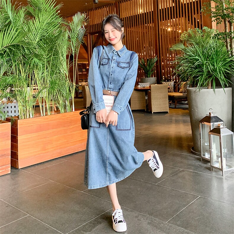 时尚复古牛仔连衣裙女2024春季新款时髦别致chic休闲风中长款裙子，女装连衣裙，点滴