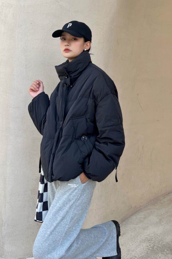 2021短款羽绒服、欧韩时尚、百搭、超新面料、钮扣设计，女装羽绒服，碧沁伊人