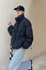 2021短款羽绒服、欧韩时尚、百搭、超新面料、钮扣设计，女装羽绒服，碧沁伊人