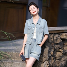 时尚牛仔阔腿短裤套装女夏2025新款洋气减龄复古牛仔小个子两件套，女装套装/套裙，意芙