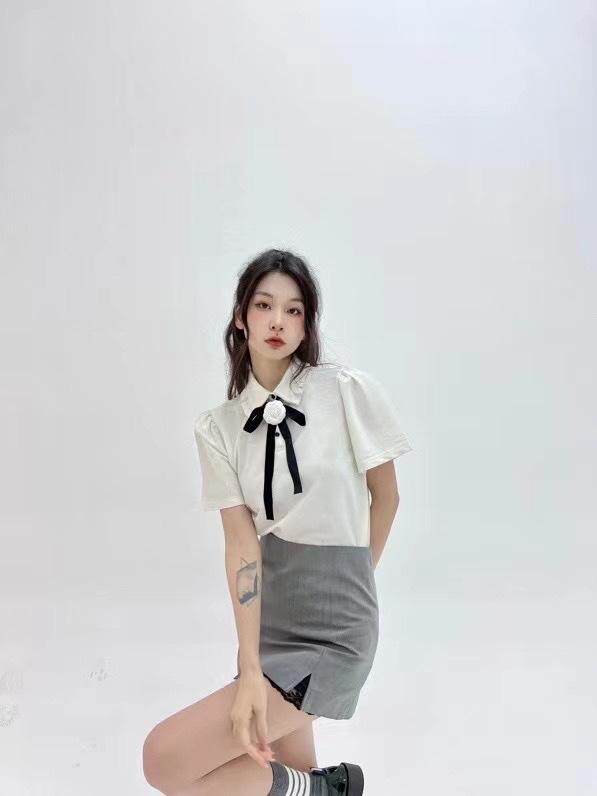 灰色蕾丝蝴蝶结半裙，女装半身裙，HE