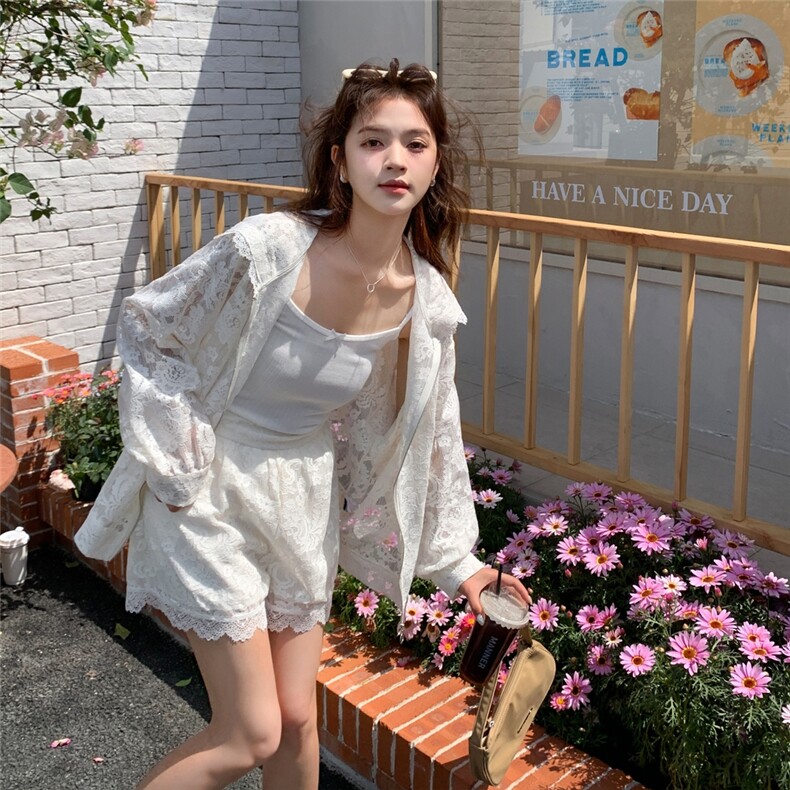 白色蕾丝花边拼接防晒衣套装女夏季2025新款小个子宽松气质两件套,女装套装/套裙,帛锦泉
