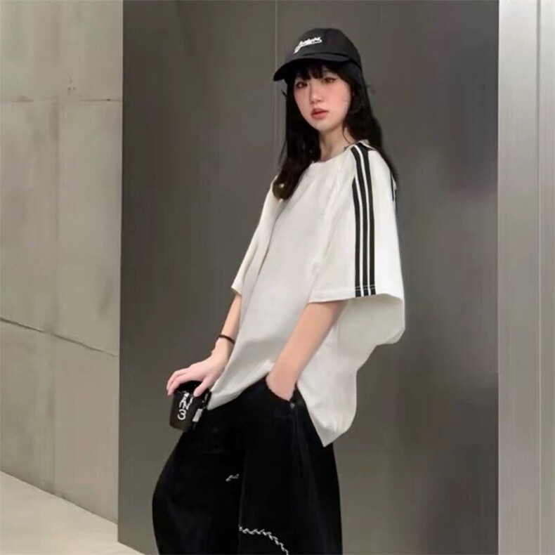抖音得物品质二开240克宽松纯棉美式潮牌印花三条杠中性风短袖T恤,男装T恤,电商A486