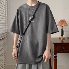 深灰色