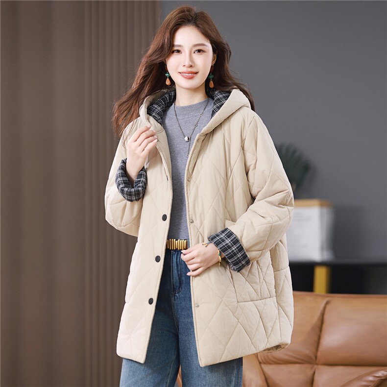 2025年冬季休闲棉服,女装棉衣/棉服,悦见她