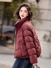 现货新款主推时尚潮流90绒羽绒服休闲冬季立领纯色女外套遮肉，女装羽绒服，璐依舞
