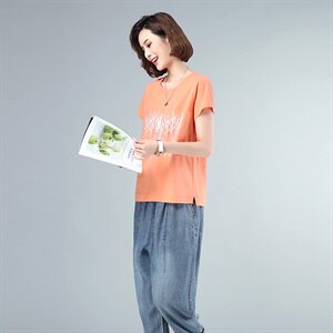 2021年夏季时尚百搭圆领短袖宽松印花 T恤图片