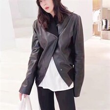 2022年春季新款潮流时尚短款皮衣外套，女装皮衣，L·H·X