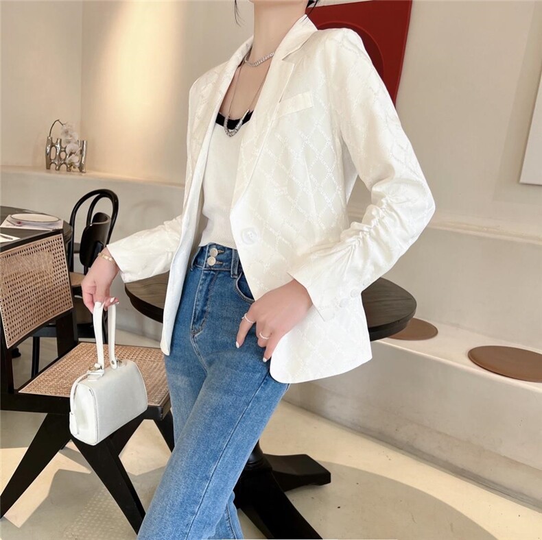 单层风衣，女装风衣，英利伊人