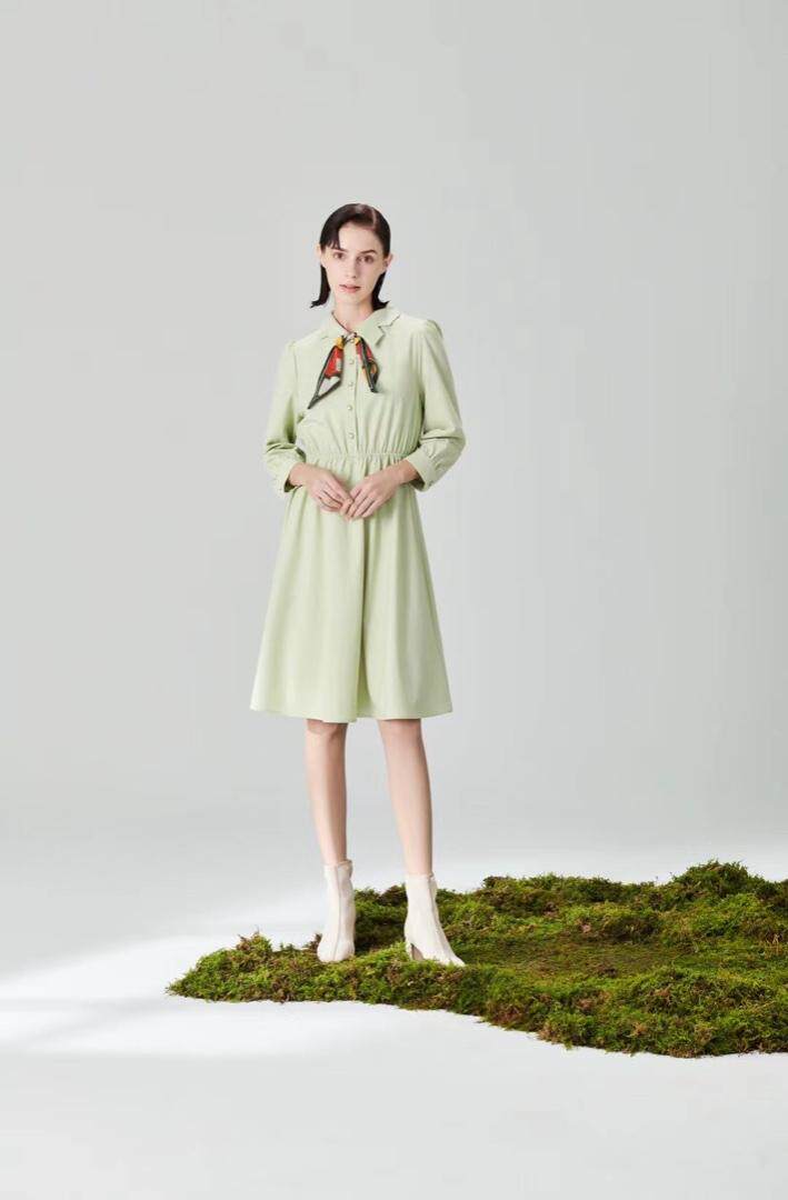 【现货】22春季新款修身连衣裙，女装连衣裙，"JINI PIUS及加"