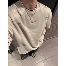 灰色