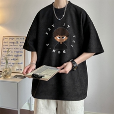 黑色