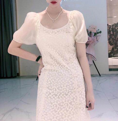 旗袍款钩花连衣裙，女装婚纱/旗袍/礼服，朗色千秋