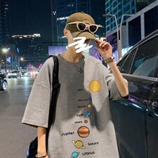 灰色
