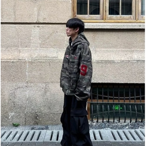 美式复古水洗迷彩刺绣连帽卫衣外套男秋冬季宽松休闲帽衫夹克图片