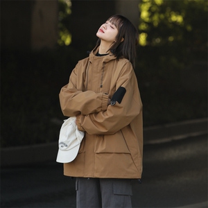 春款现货中性风三防户外夹克男连帽冲锋衣外套DSA157B-J127-P65图片