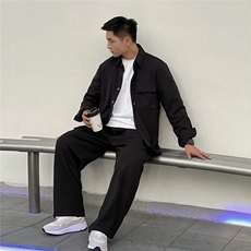 黑色套装