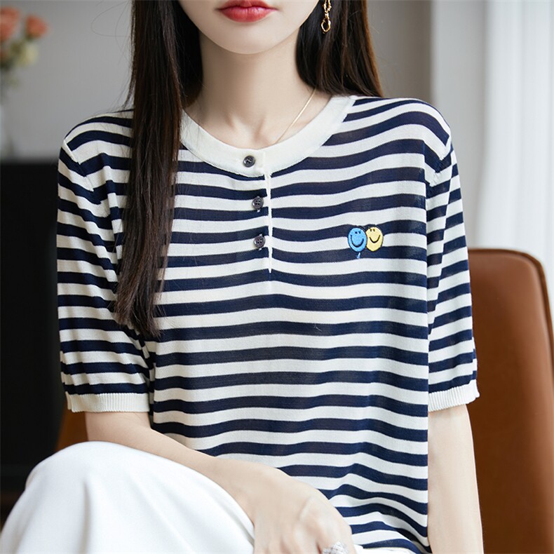 2025夏季薄款短袖T恤女设计感条纹休闲拼色正肩半袖t恤减龄上衣新,针织衫/毛衣,郡淞羊绒