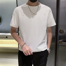 白色