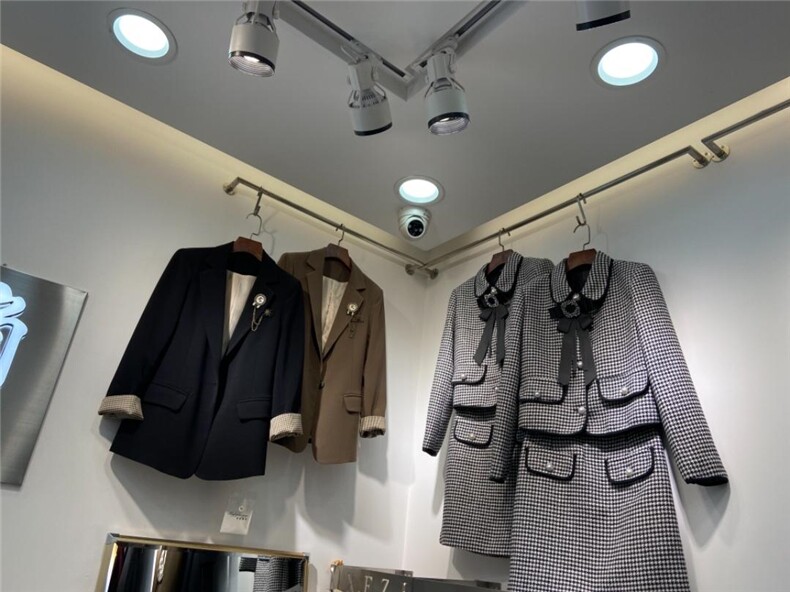 秋装新款，其它，幸福转角