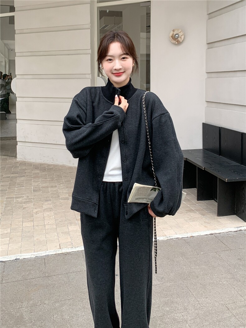 灰色松弛感加绒加厚立领卫衣两件套女2025冬季新款学院风显瘦卫裤,女装套装/套裙,艾米莉亚