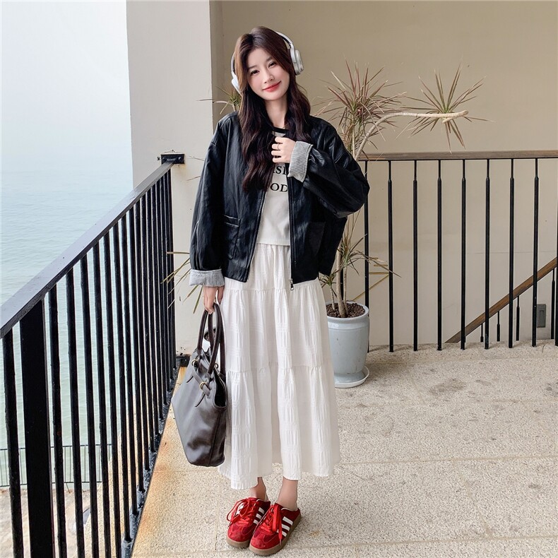 甜酷风条纹拼接黑色皮衣外套女春秋2025新款小个子机车服PU皮夹克,女装皮衣,2C217