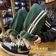绿色