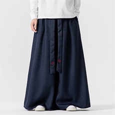 藏青色