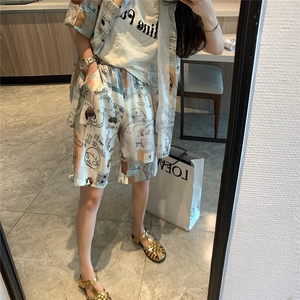 印花中裤图片