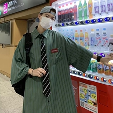 绿色