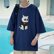 宝蓝色