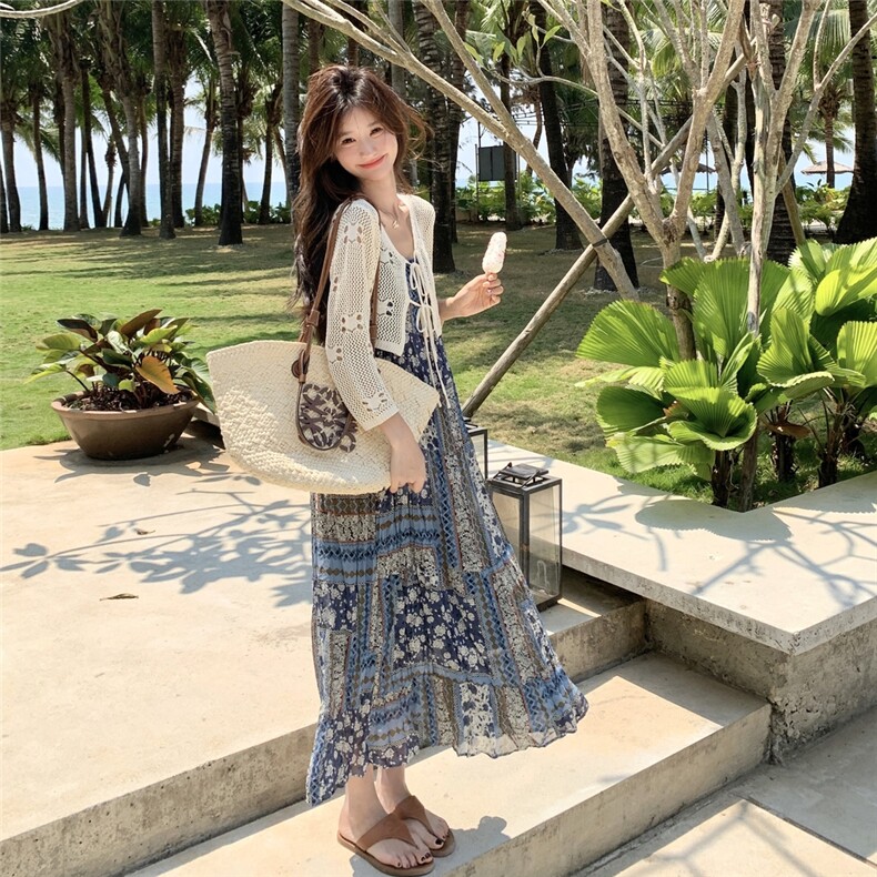 海边度假碎花吊带连衣裙女2025夏季新款超好看镂空开衫长裙,女装连衣裙,2C032