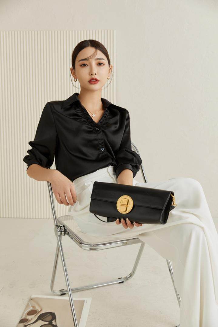 （现货）褶皱缎面V领简约衬衣，其它，M&VC