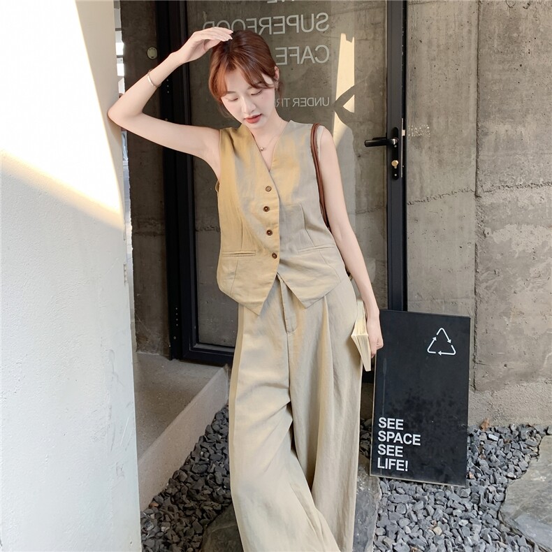 燕麦色气质通勤马甲套装女2025夏韩系松弛感宽松休闲阔腿裤两件套,女装套装/套裙,2C090