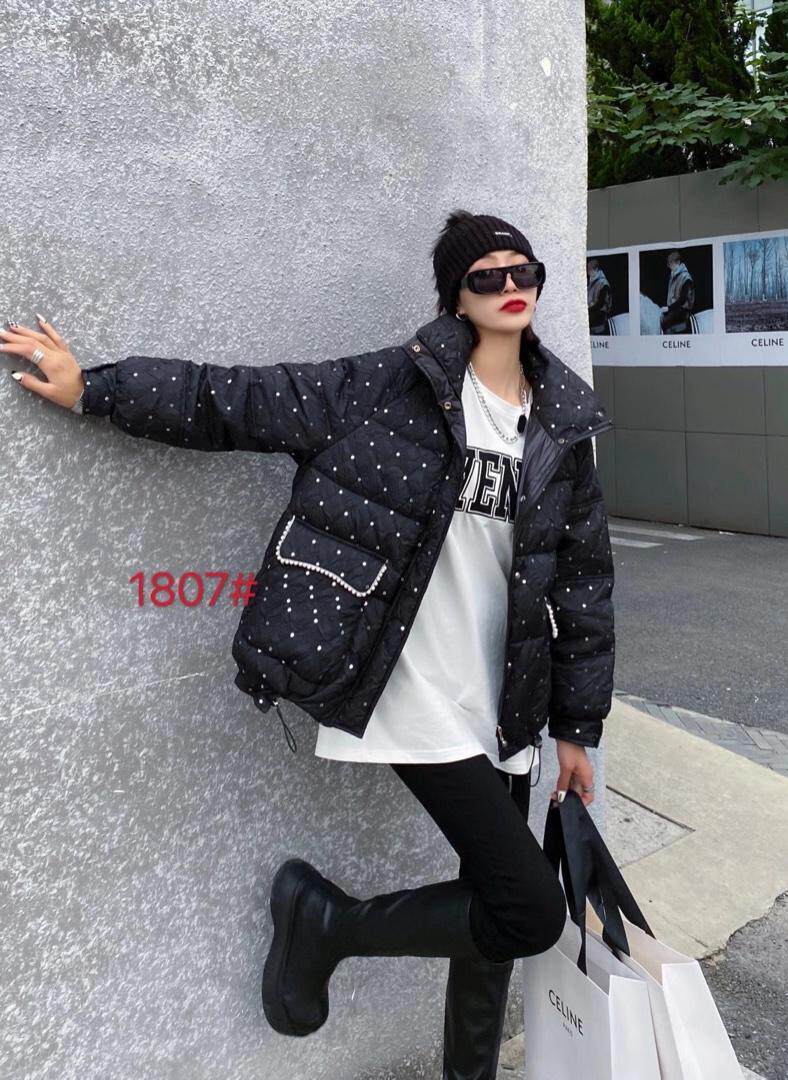 亮片羽绒服，女装羽绒服，千衣百顺