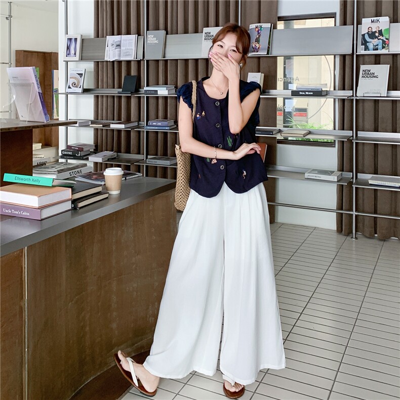 设计感藏蓝色刺绣上衣阔腿裤两件套女2025年夏季新款休闲显瘦套装,女装套装/套裙,维壹