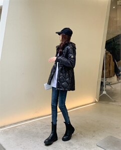 香丽迪冬装新款羽绒服图片