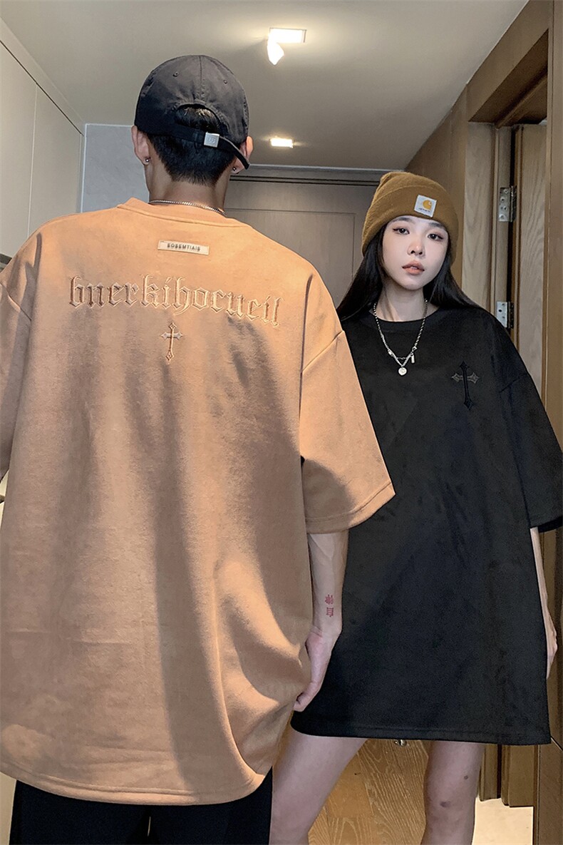 情侣装高街潮设计鹿皮绒刺绣情侣短袖T恤上衣绣花G1051P35男,男装T恤,电商A339