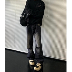 黑色