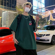 军绿色