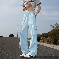 蓝色