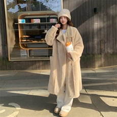 2C232-8699奶杏黄正反两穿长款皮毛一体外套8699-P235-K358，女装毛呢外套，2C232