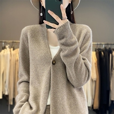 24秋冬新款100%纯羊绒开衫女一粒扣V领宽松百搭长袖羊毛针织外套，女装羊毛衫，片语羊绒